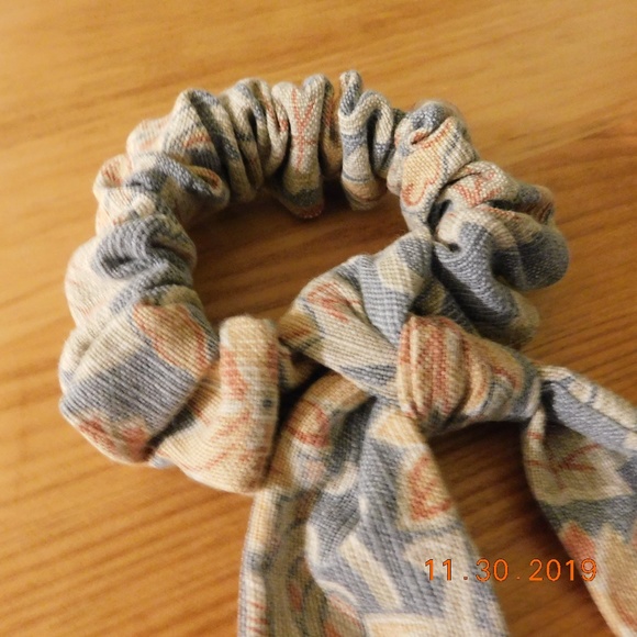 OOAK Handmade hair tie scrunchie and scarf… - Picture 2 of 4